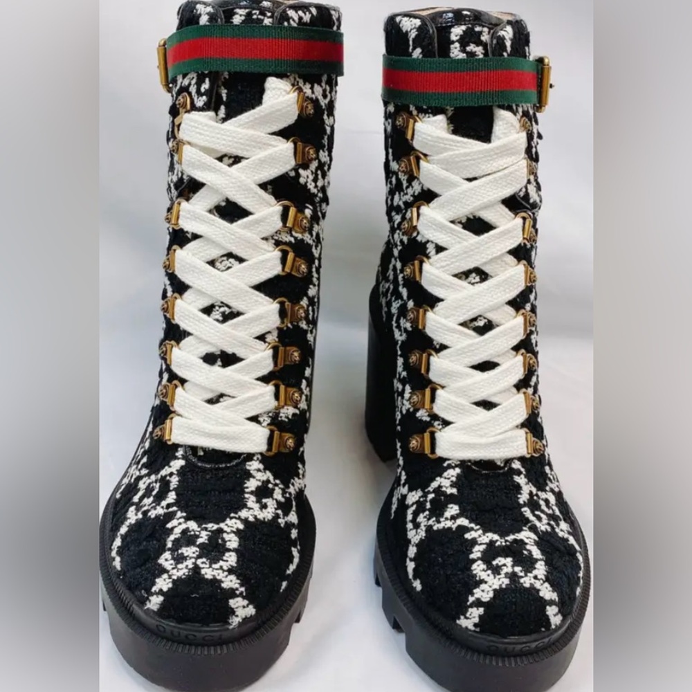 Original Gucci boots - black tweed logo lug sole boots size EU 38.5